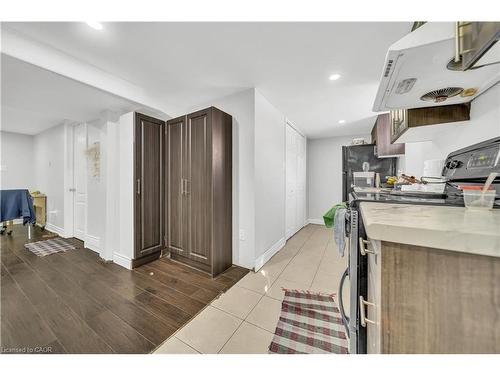 259 Franklin Street S, Kitchener, ON - Indoor Photo Showing Kitchen