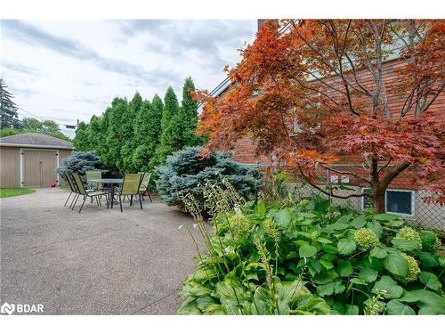 16 Wildewood Avenue, Hamilton, ON - Outdoor