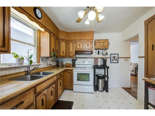 145 Hope Street E, Tavistock, ON - Indoor Photo Showing Kitchen With Double Sink