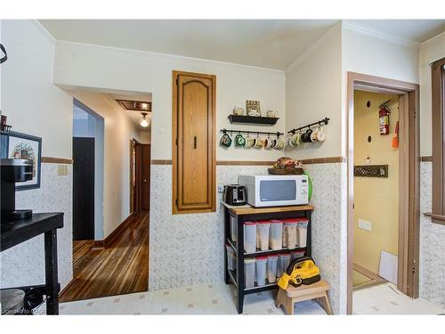 145 Hope Street E, Tavistock, ON - Indoor Photo Showing Other Room