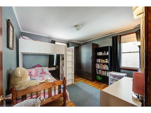 145 Hope Street E, Tavistock, ON - Indoor