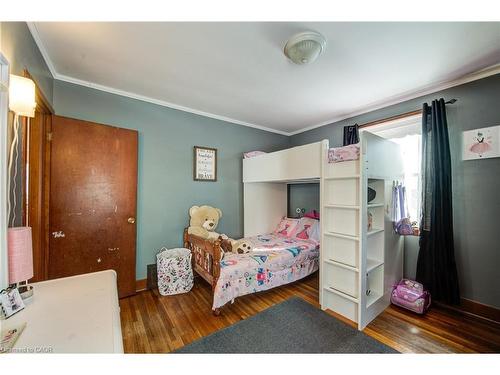 145 Hope Street E, Tavistock, ON - Indoor Photo Showing Bedroom