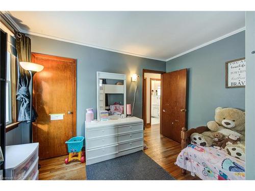 145 Hope Street E, Tavistock, ON - Indoor Photo Showing Bedroom