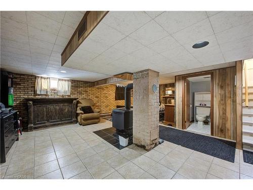 145 Hope Street E, Tavistock, ON - Indoor