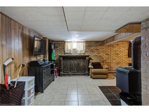 145 Hope Street E, Tavistock, ON - Indoor Photo Showing Other Room