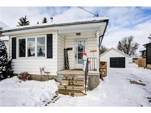 145 Hope Street E, Tavistock, ON - Outdoor