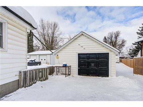 145 Hope Street E, Tavistock, ON - Outdoor With Exterior