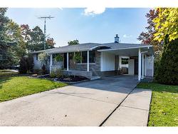 12 Ridley Heights Drive  St. Catharines, ON L2S 2J2