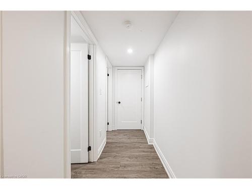 1127 Main Street E, Hamilton, ON 