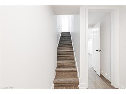 1127 Main Street E, Hamilton, ON 