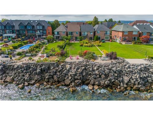 55 Edgewater Drive, Stoney Creek, ON - Outdoor