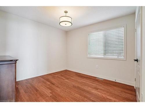 55 Edgewater Drive, Stoney Creek, ON - Indoor Photo Showing Other Room
