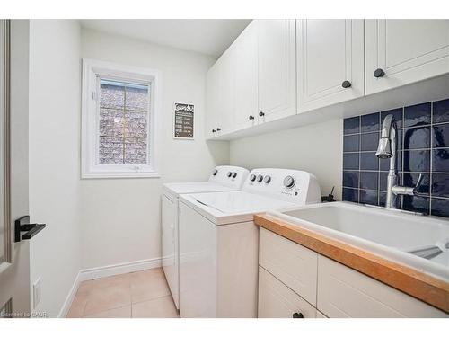 55 Edgewater Drive, Stoney Creek, ON - Indoor Photo Showing Laundry Room