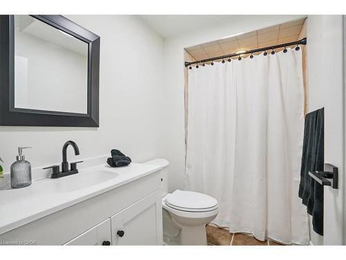 55 Edgewater Drive, Stoney Creek, ON - Indoor Photo Showing Bathroom