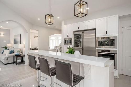 7123 White Pine Court, Mississauga, ON - Indoor