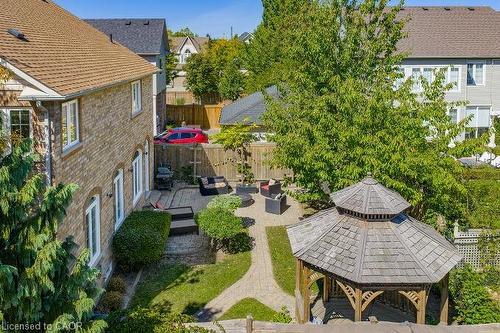 7123 White Pine Court, Mississauga, ON - Outdoor