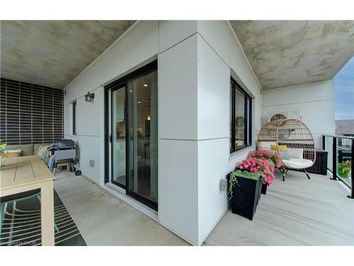 202-249 Grey Silo Road, Waterloo, ON - Outdoor With Exterior