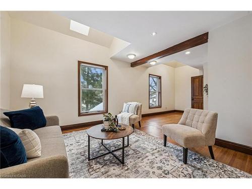 240 Paisley Street, Guelph, ON - Indoor Photo Showing Living Room