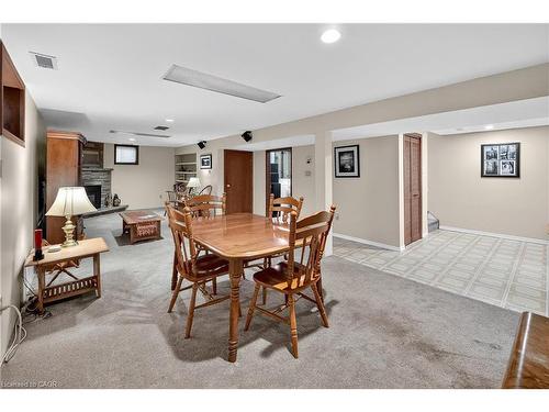 120 Kinross Street, Caledonia, ON - Indoor Photo Showing Dining Room