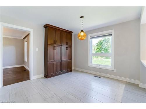 9 Elite Road, Caledon, ON - Indoor Photo Showing Other Room