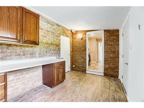 9 Elite Road, Caledon, ON - Indoor Photo Showing Other Room