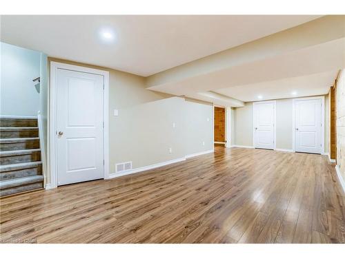 9 Elite Road, Caledon, ON - Indoor Photo Showing Other Room