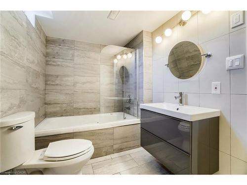 9 Elite Road, Caledon, ON - Indoor Photo Showing Bathroom