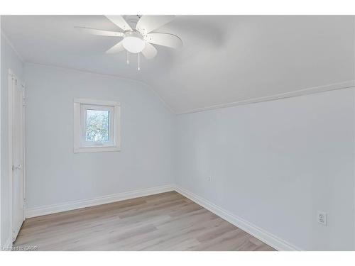 392 Victoria Street S, Kitchener, ON - Indoor Photo Showing Other Room