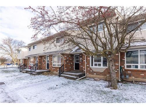 288-100 Brownleigh Avenue, Welland, ON - Outdoor