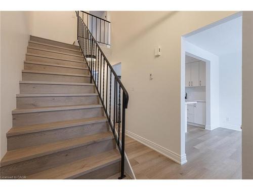 288-100 Brownleigh Avenue, Welland, ON - Indoor Photo Showing Other Room