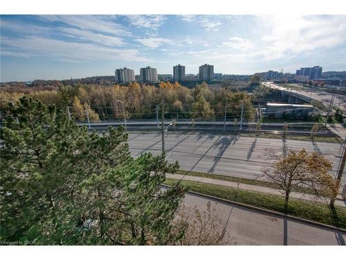 604-1100 Courtland Avenue E, Kitchener, ON - Outdoor With View