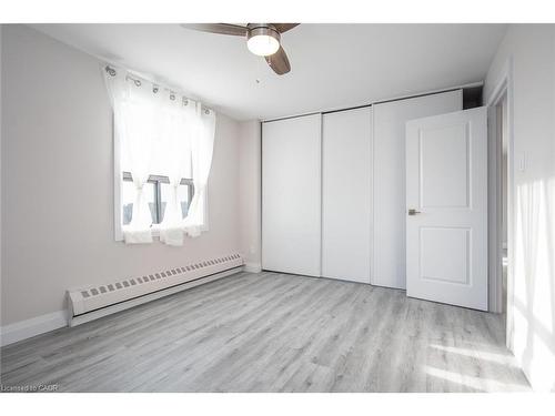 604-1100 Courtland Avenue E, Kitchener, ON - Indoor Photo Showing Other Room