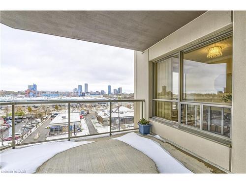 608-539 Belmont Avenue W, Kitchener, ON - Outdoor With Balcony With Exterior