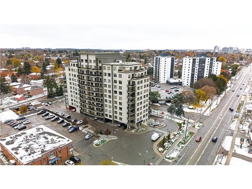608-539 Belmont Avenue W, Kitchener, ON - Outdoor With View