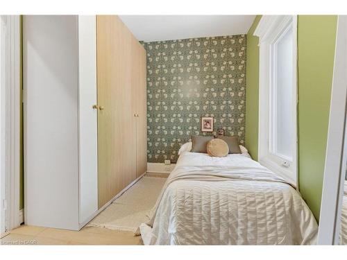 48 Liberty Street, Hamilton, ON - Indoor Photo Showing Bedroom
