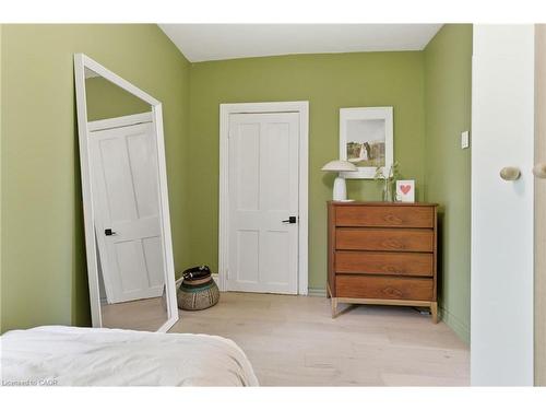 48 Liberty Street, Hamilton, ON - Indoor Photo Showing Bedroom