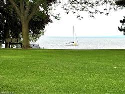 1708-5250 Lakeshore Road  Burlington, ON L7L 5L2