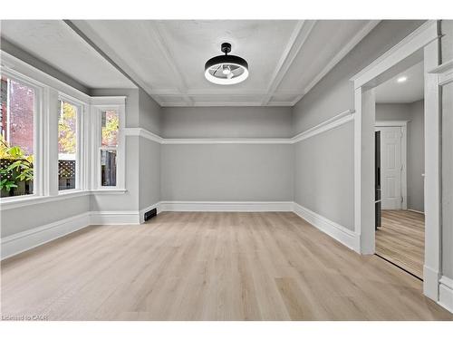 88 Gage Avenue S, Hamilton, ON - Indoor Photo Showing Other Room