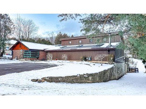 70 Home Street, Hamilton, ON - Outdoor