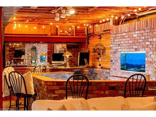 70 Home Street, Hamilton, ON - Indoor