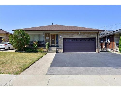 122 Mount Albion Road, Hamilton, ON - Outdoor With Facade