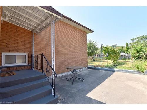 122 Mount Albion Road, Hamilton, ON - Outdoor With Exterior