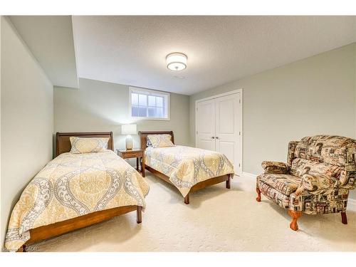 1221 Mike Weir Drive, Sarnia, ON - Indoor Photo Showing Bedroom