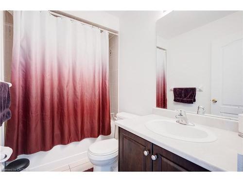 46 Sea Drifter Crescent, Brampton, ON - Indoor Photo Showing Bathroom