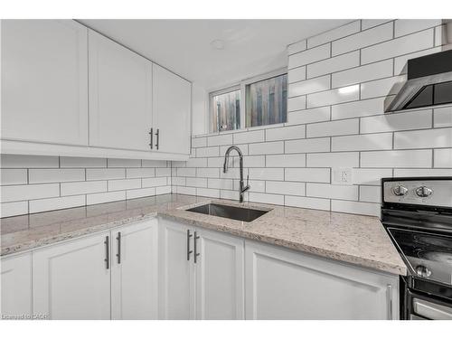 Lower-143 Highridge Avenue, Hamilton, ON - Indoor Photo Showing Kitchen With Upgraded Kitchen