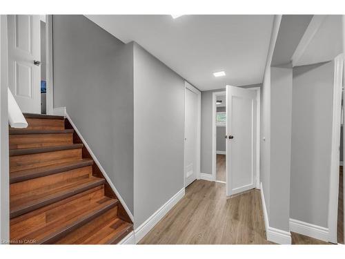 Lower-143 Highridge Avenue, Hamilton, ON - Indoor Photo Showing Other Room