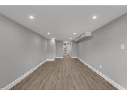 Lower-143 Highridge Avenue, Hamilton, ON - Indoor Photo Showing Other Room