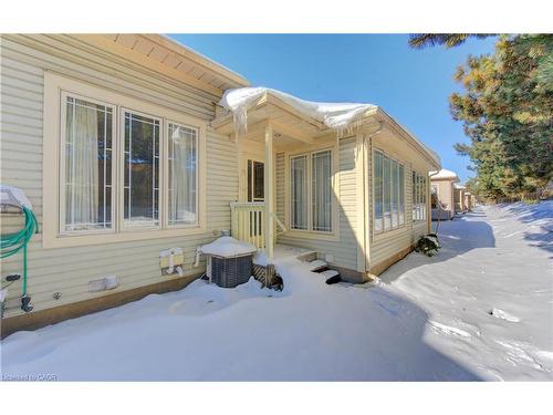 14-50 Midland Drive, Kitchener, ON - Outdoor With Exterior