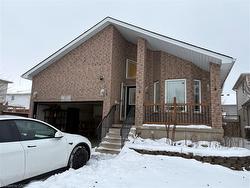 UPPER-35 Melrose Place  Guelph, ON N1K 1W4