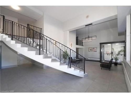 507-24 Midland Drive, Kitchener, ON - Indoor Photo Showing Other Room